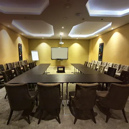 Signature Hotel Al Barsha-3